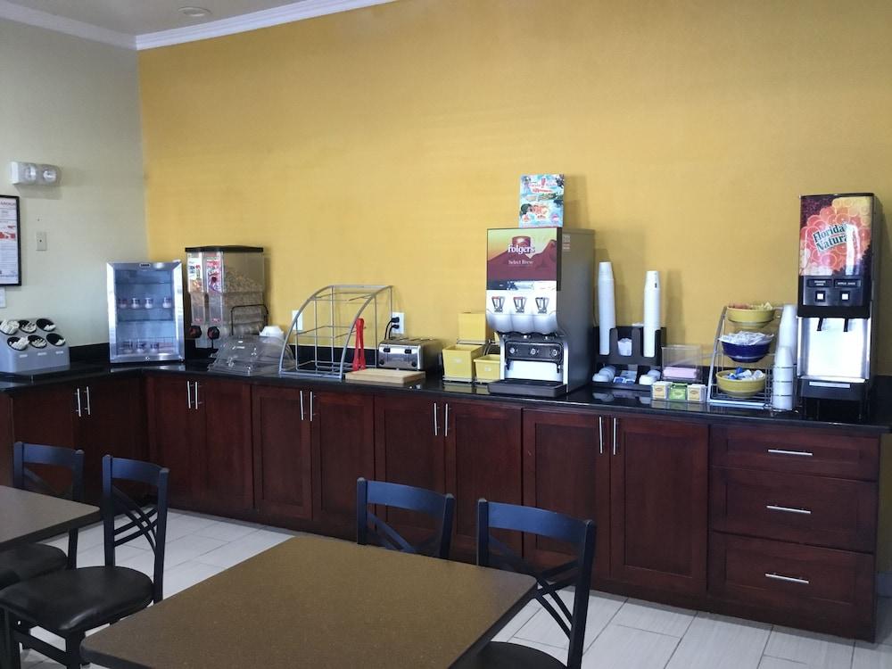 Days Inn By Wyndham Near Seaworld San Antonio Luaran gambar