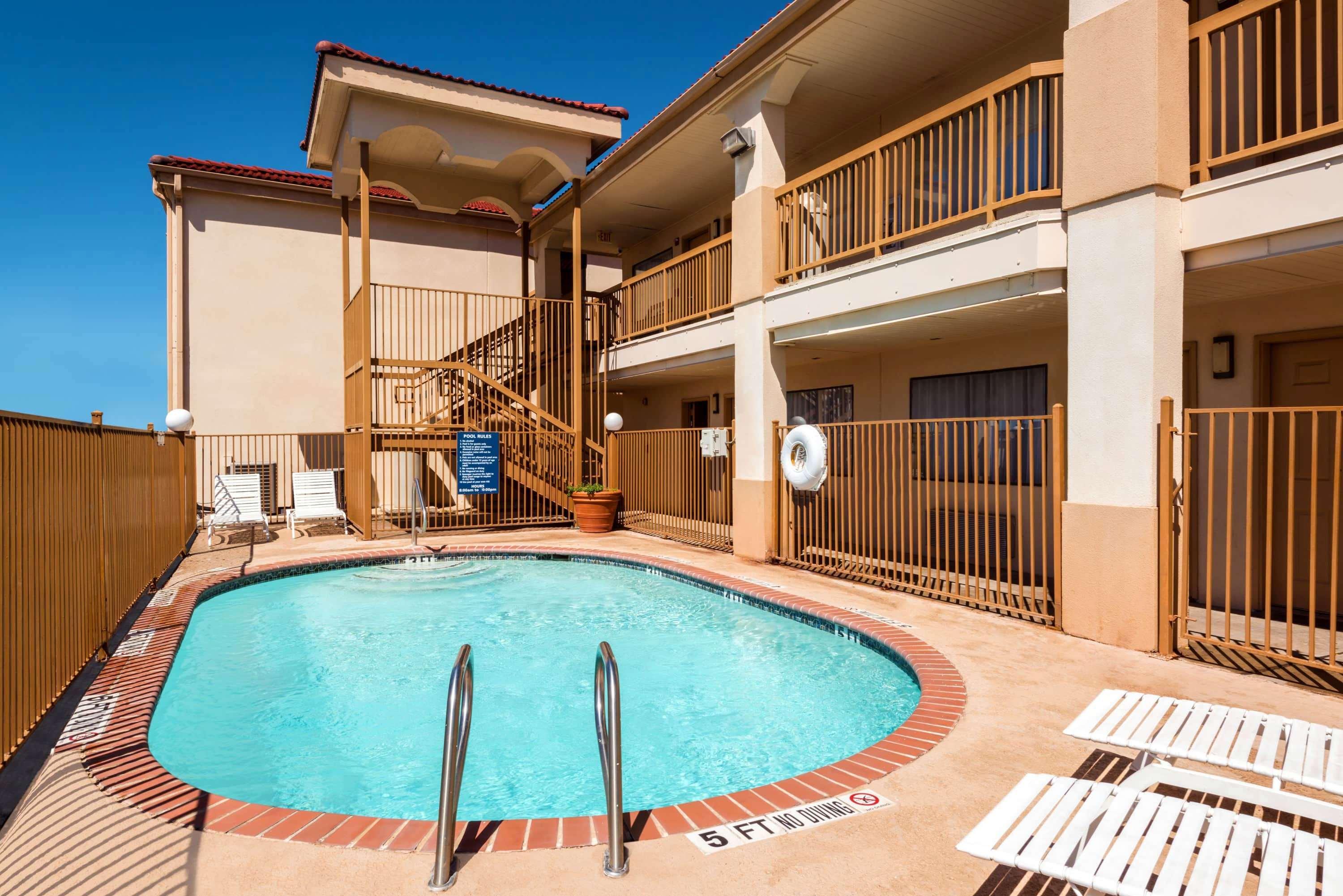 Days Inn By Wyndham Near Seaworld San Antonio Luaran gambar