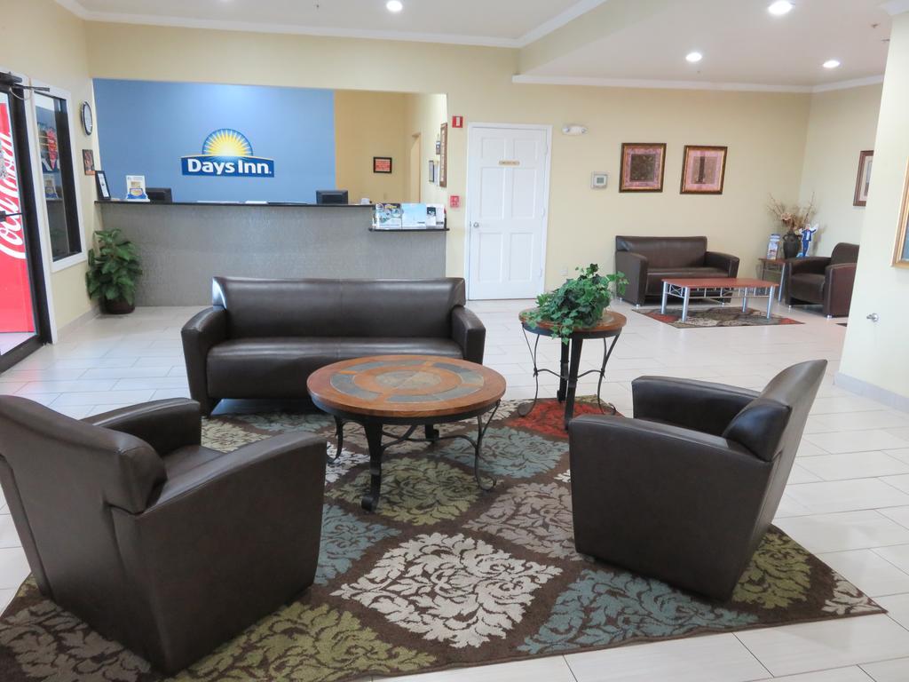 Days Inn By Wyndham Near Seaworld San Antonio Luaran gambar